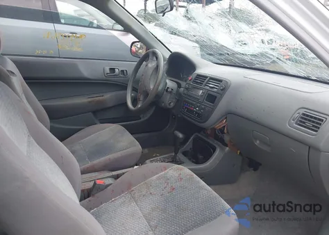 1998 Honda Civic Dx z USA, uszkodzony, nr VIN 1HGEJ6225WL040717